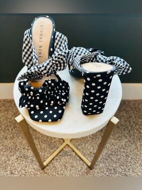 Gianni Bini Black & White Mixed-Print Bow Block Heels